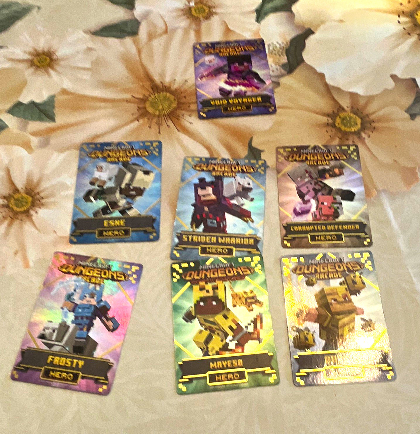 Minecraft Dungeons Arcade Series 5 Foil/Holographic 12-Card Lot Enderman Sam Minecraft Dungeons Arcade Series 5 Foil/Holographic 12-Card Lot Enderman Sam