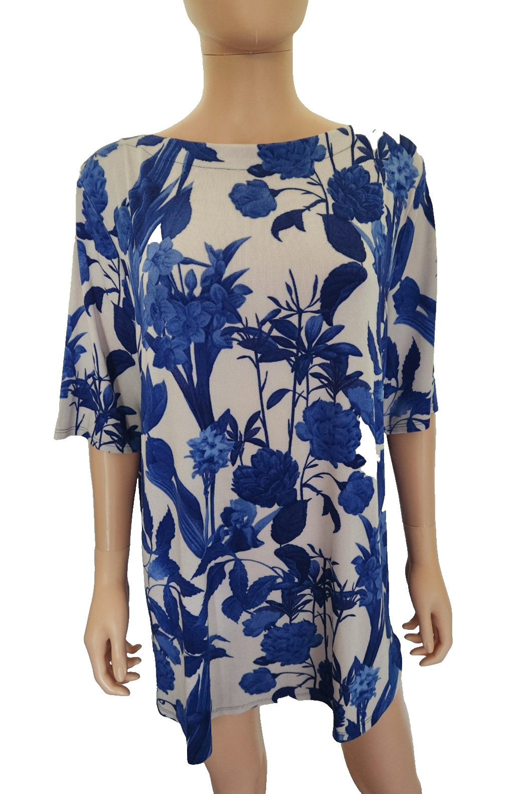 Chico\'s Travelers Women\'s Beige/Blue Floral Slinky Stretch Knit Tunic Top 4, XXL Chico\'s Travelers Women\'s Beige/Blue Floral Slinky Stretch Knit Tunic Top 4, XXL