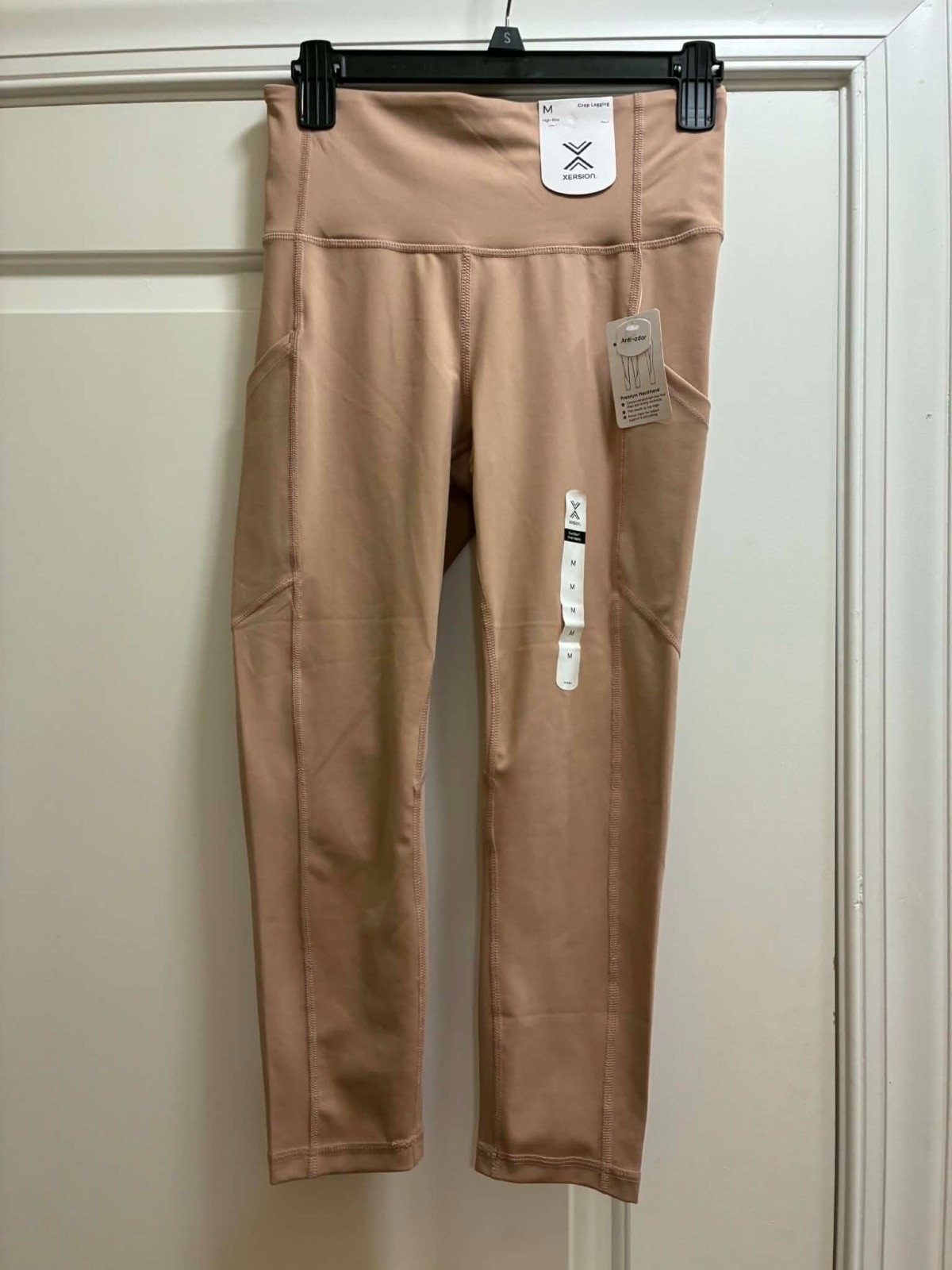 Xersion EverUltra Crop Leggings Womens M Warm Taupe High Rise Pockets Yoga