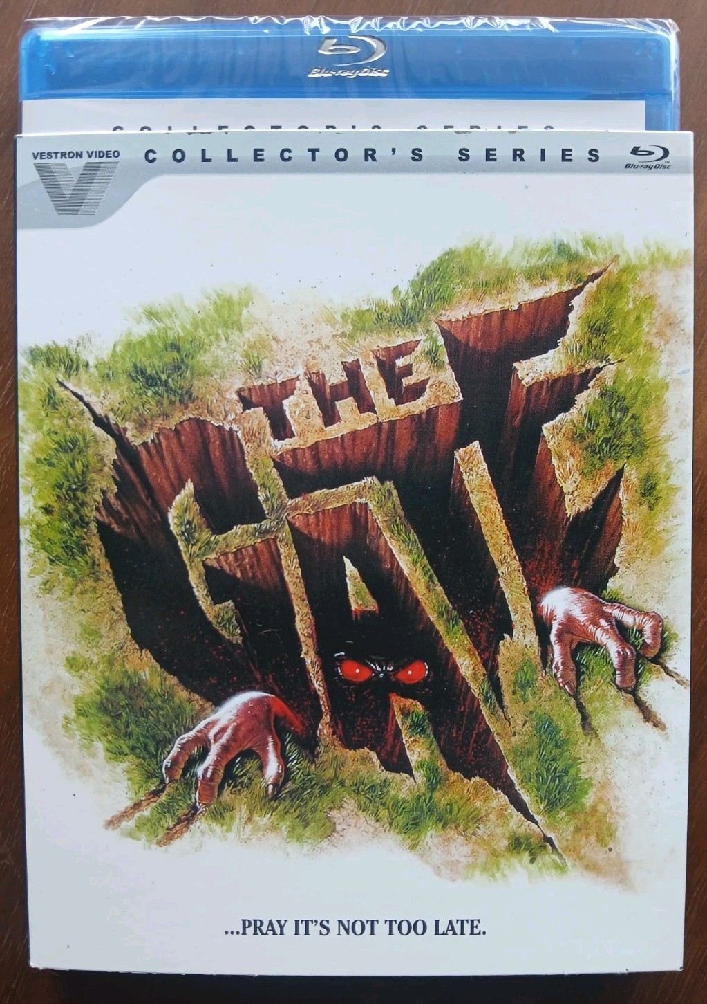 The Gate (Blu-ray) W/ Slipcover Vestron Video Collector\'s Series NEW Sealed The Gate (Blu-ray) W/ Slipcover Vestron Video Collector\'s Series NEW Sealed