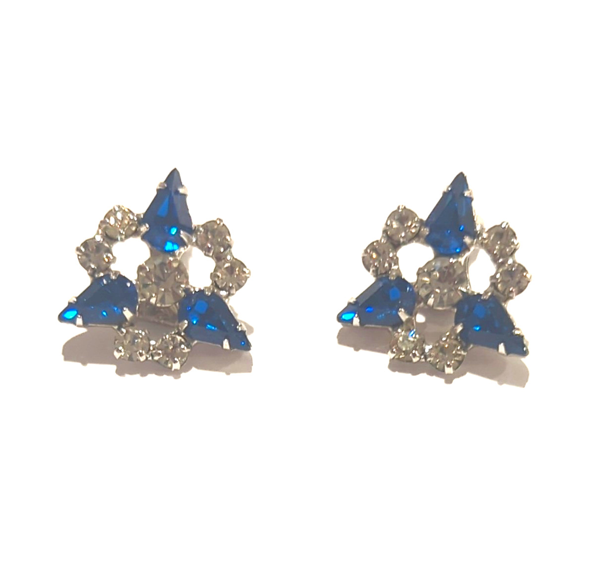Vintage 1950s Signed B DAVID Cobalt Blue Clear Rhinestone Clip On Earrings Vintage 1950s Signed B DAVID Cobalt Blue Clear Rhinestone Clip On Earrings