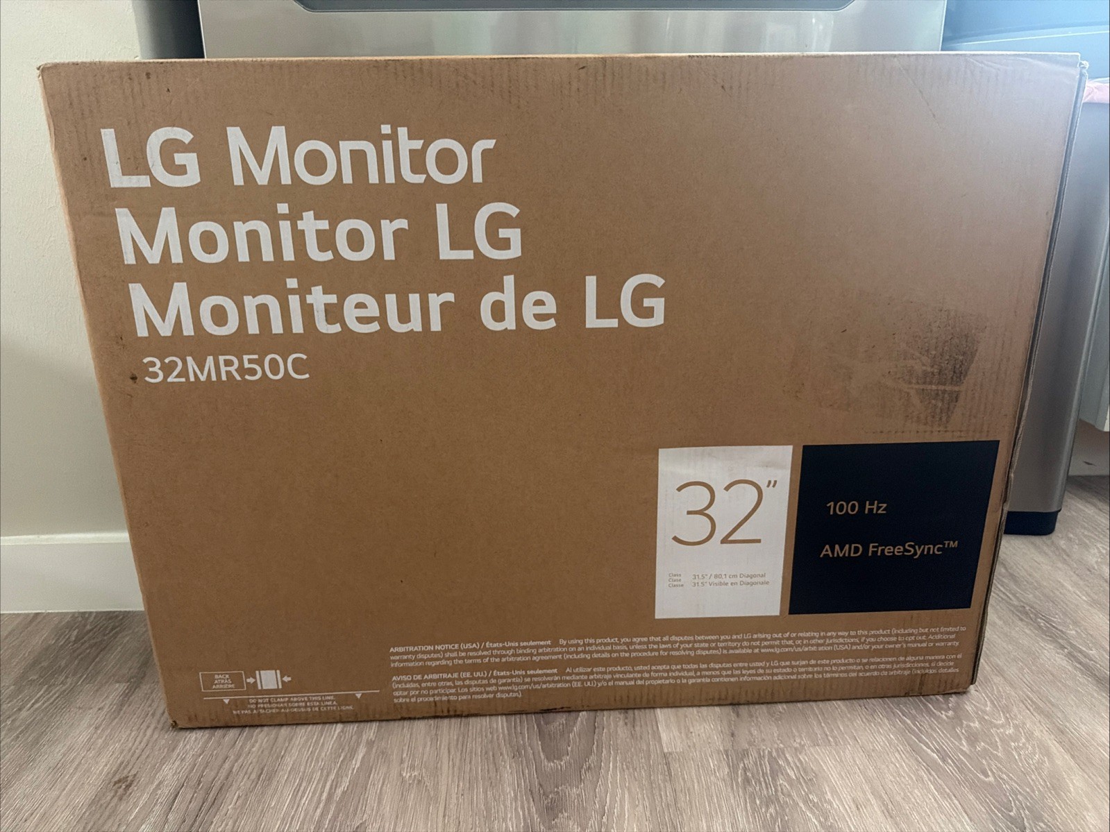 LG 32MR50C-B 32-inch Curved Monitor FHD 100Hz AMD FreeSync Control OnScreen LG 32MR50C-B 32-inch Curved Monitor FHD 100Hz AMD FreeSync Control OnScreen
