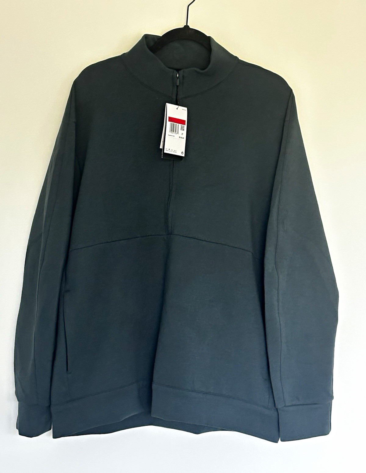 Nike Dri-FIT 24.7 Men\'s Pullover Sweatshirt Mock Neck Loose Fit L Black Nike Dri-FIT 24.7 Men\'s Pullover Sweatshirt Mock Neck Loose Fit L Black