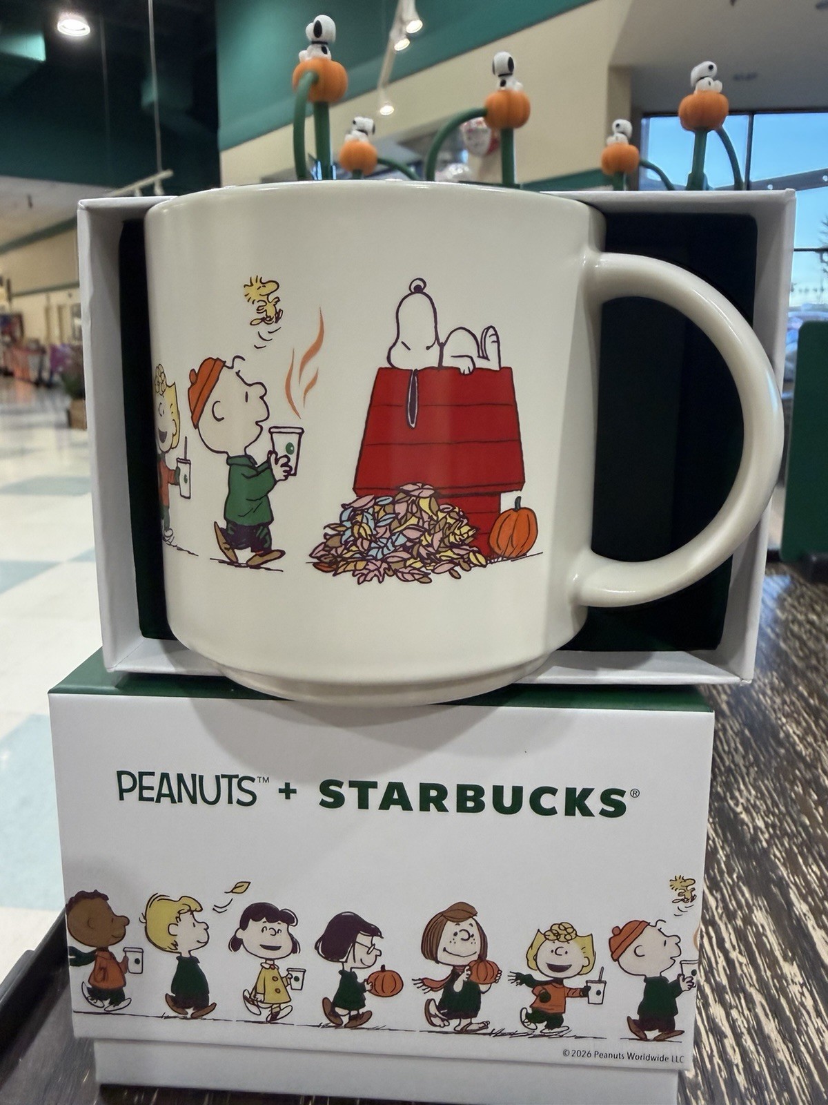 Starbucks x Peanuts Snoopy 14-ounce Ceramic Mug 2026 In Hand Starbucks x Peanuts Snoopy 14-ounce Ceramic Mug 2026 In Hand