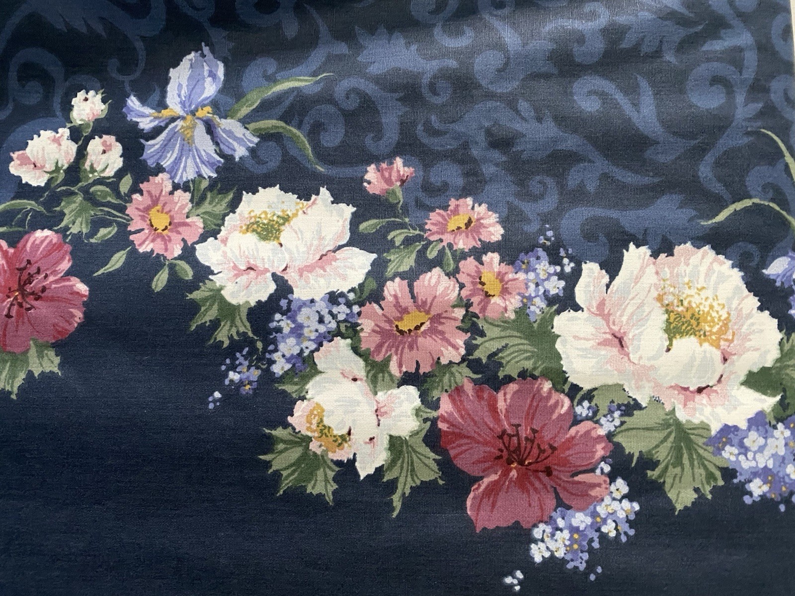Rare Vintage 9.5 Yards Daisy Kingdom #5106 Blue Fabric 1993 Poppy Damask Border
