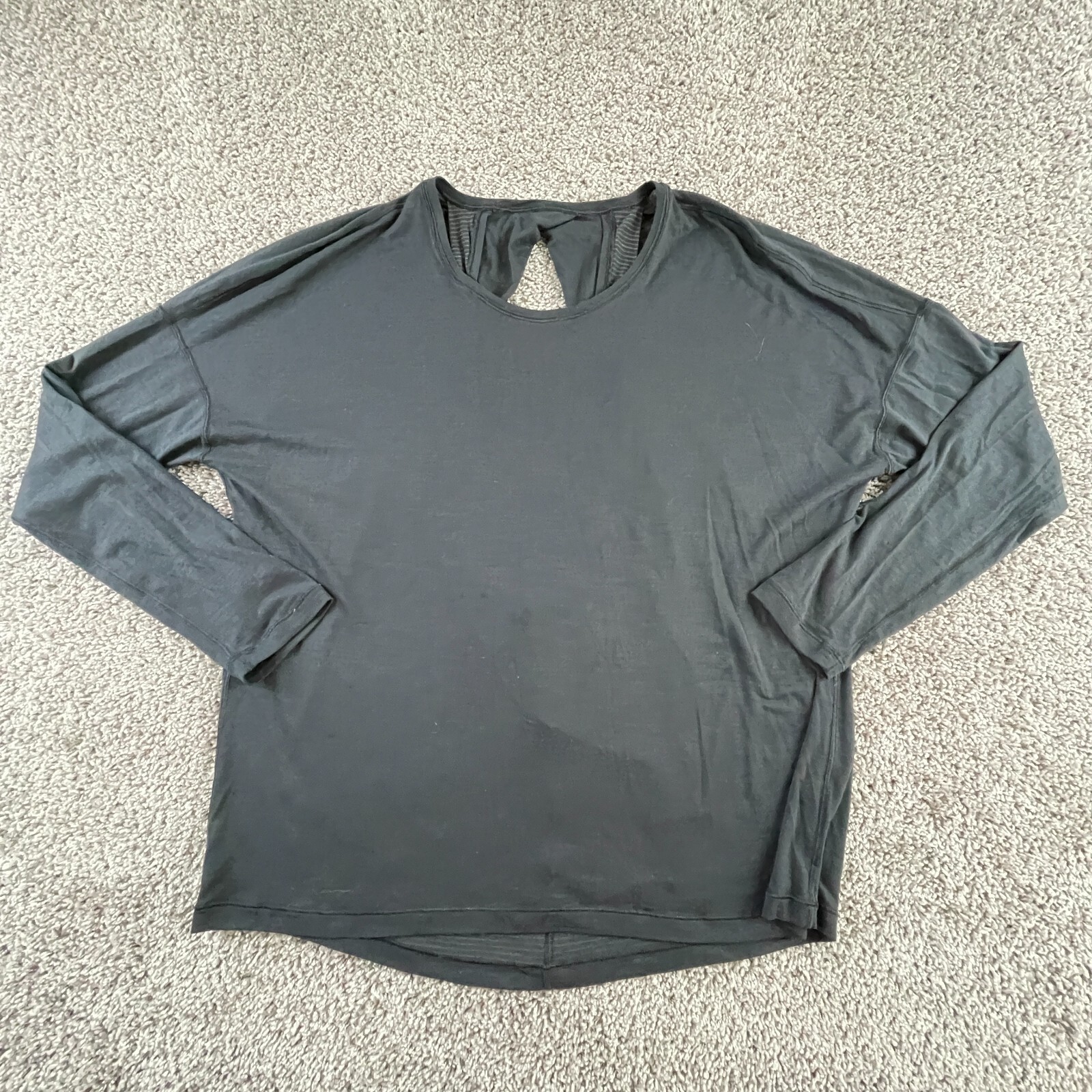 Lululemon Shirt Adult Medium Black Lightweight Athletic Outdoor Gym Mens B3 Lululemon Shirt Adult Medium Black Lightweight Athletic Outdoor Gym Mens B3