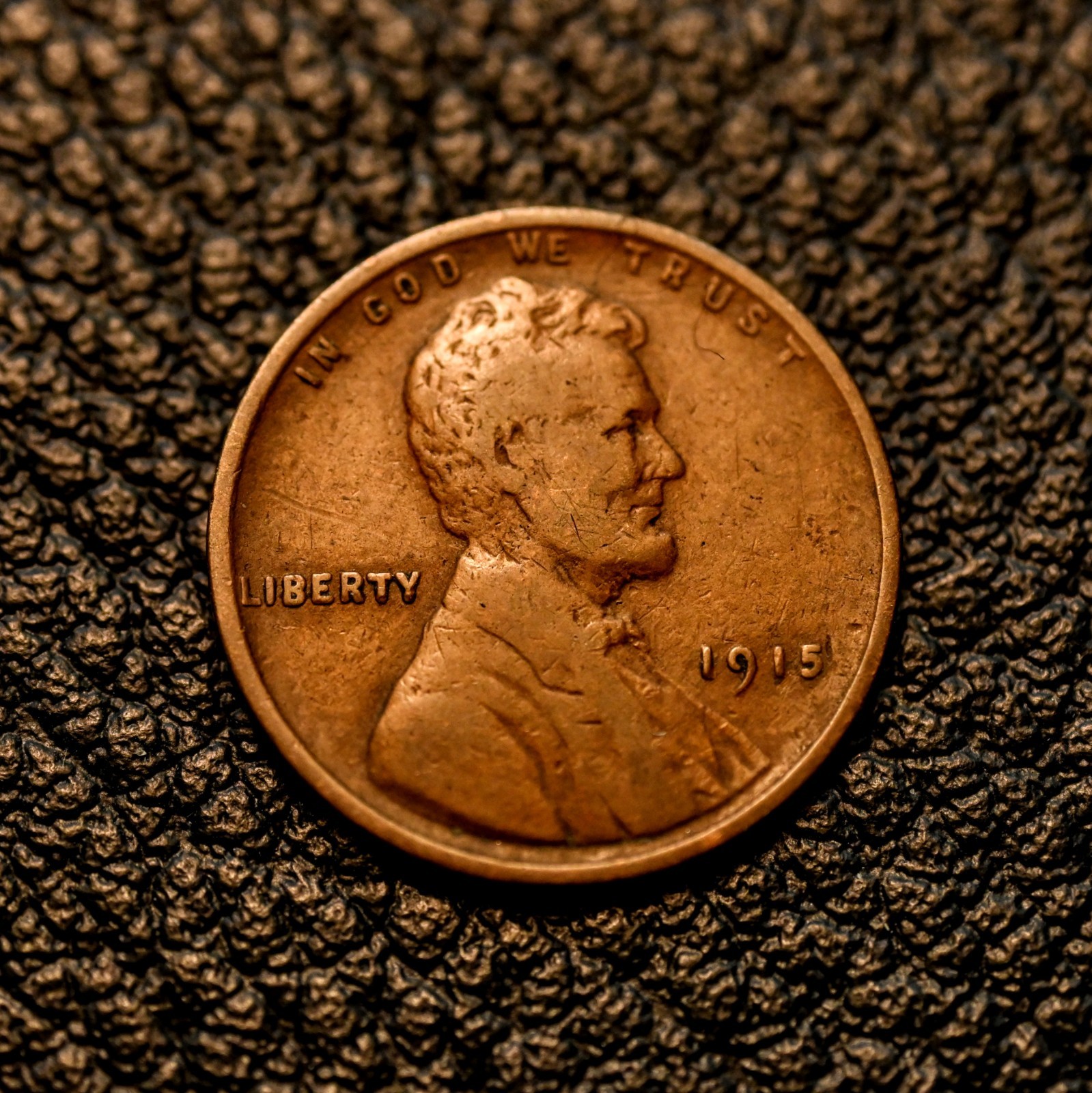 1915-P Lincoln Cent ~ FINE (F) Cndtn ~ HARD TO FIND GRADE ~ COMBINED SHIPPING