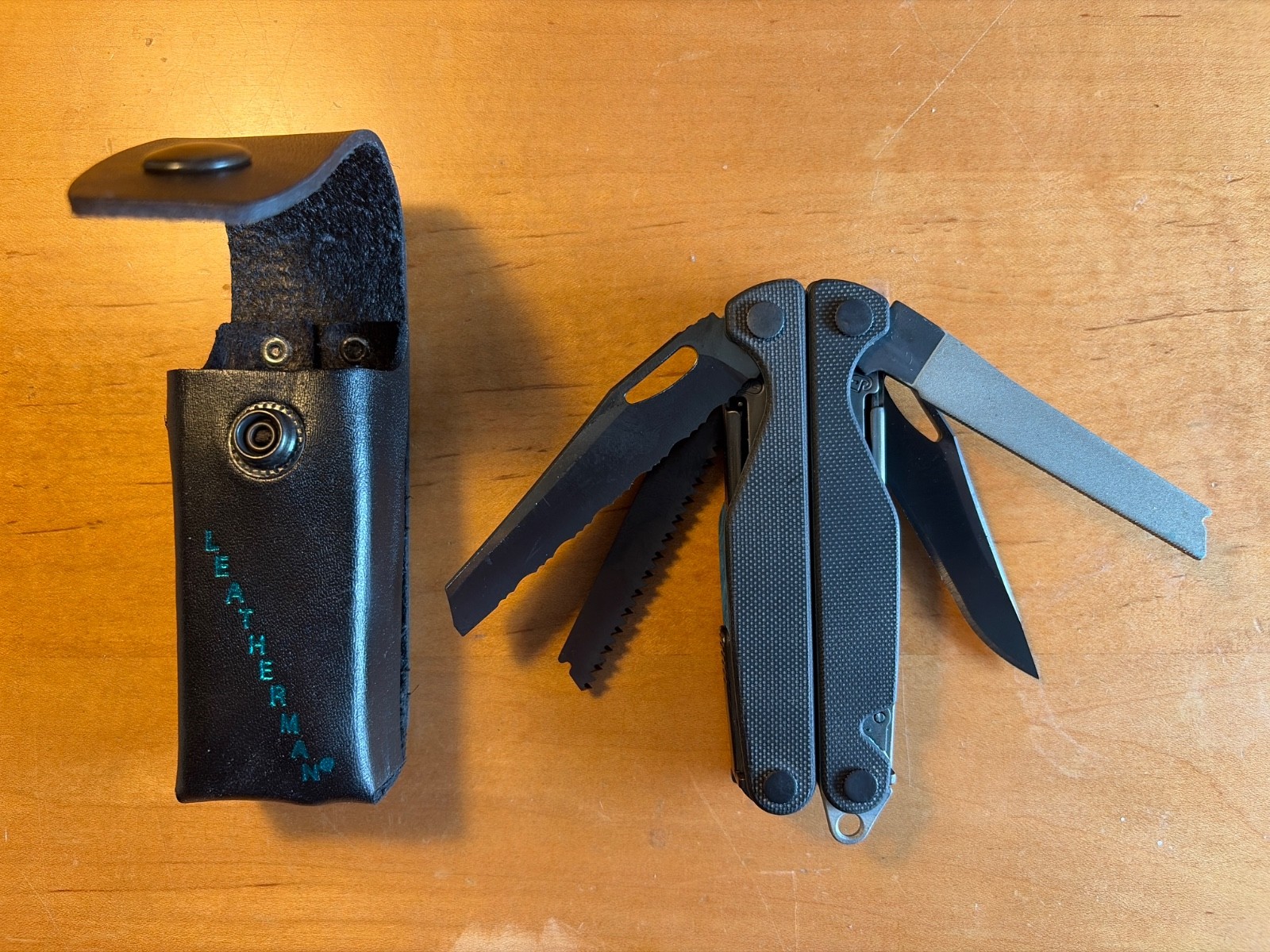Leatherman Garage Batch #002 The Darkside Only 900 Made - New In Box Unused