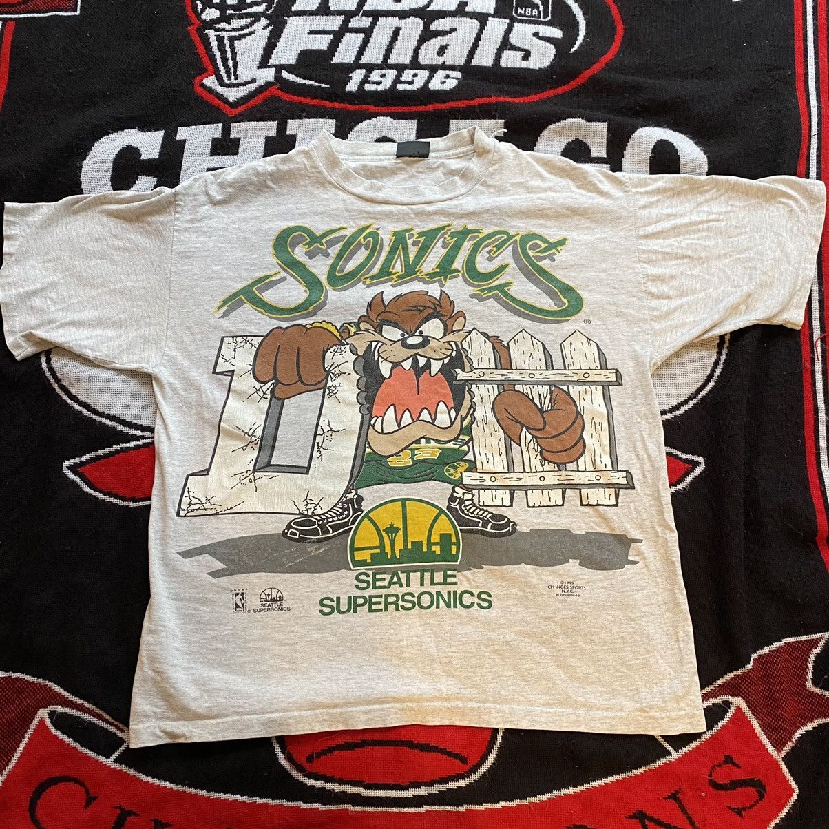 Vtg 1995 Seattle Supersonics Taz T Shirt Basketball Graphic tee HN1827