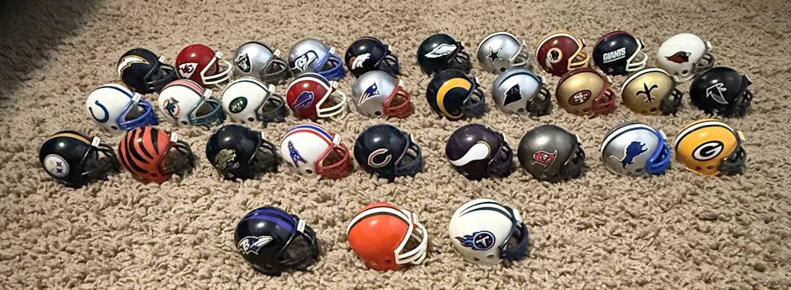 Vintage 1997 Riddell Pocket Pro NFL Mini Helmets Lot Oilers Jets Ravens