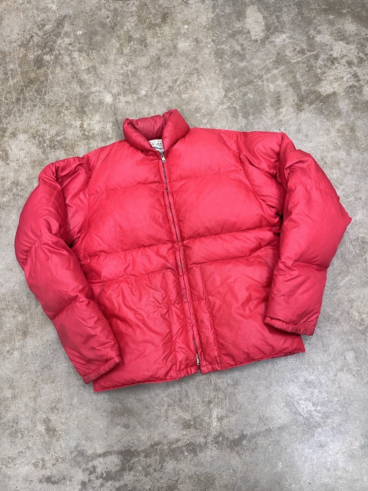 Vintage 1960’s 70’s REI Down Filled Jacket Red Men’s Medium Dual Zipper Outdoor Vintage 1960’s 70’s REI Down Filled Jacket Red Men’s Medium Dual Zipper Outdoor