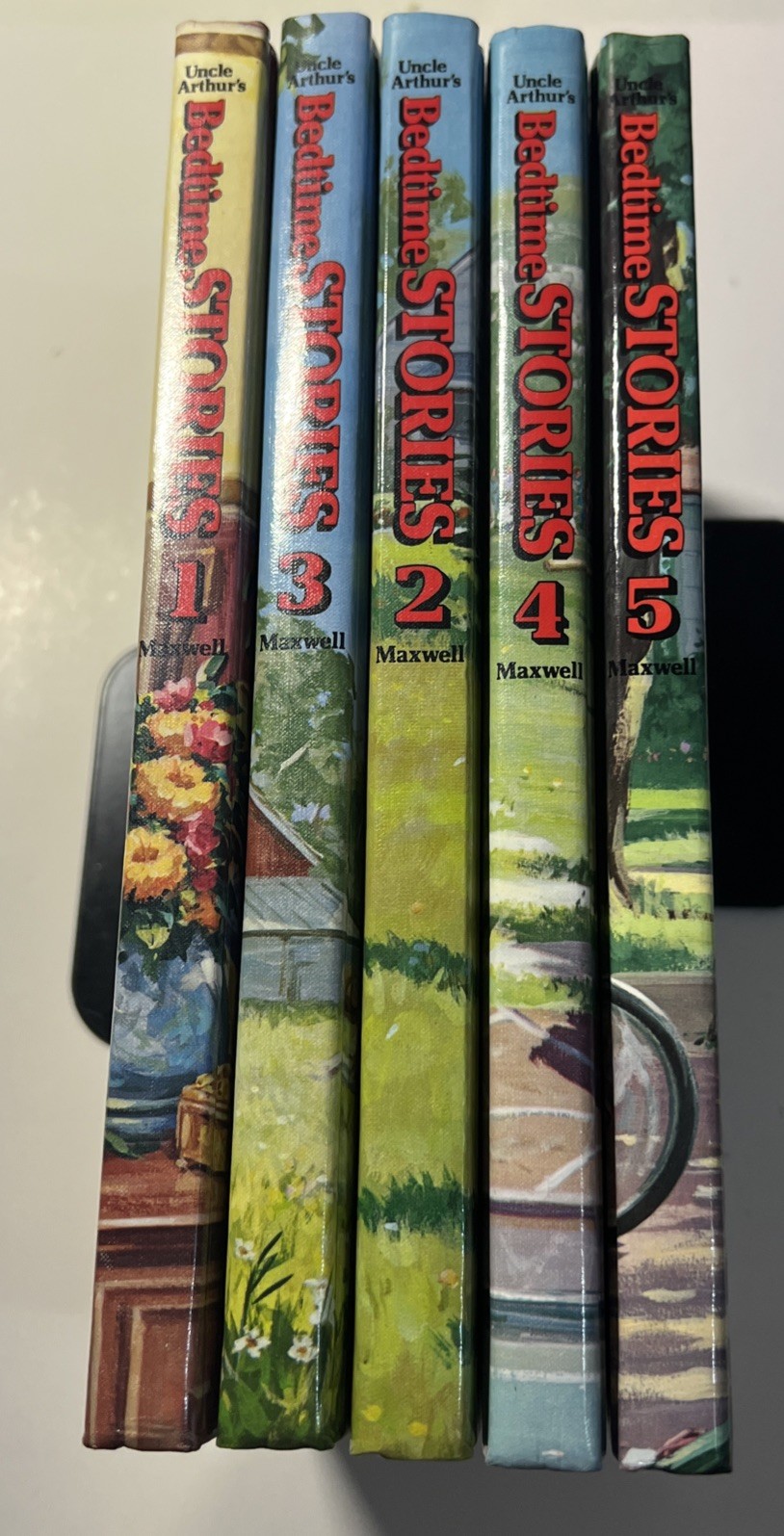Vintage Uncle Arthur's Bedtime Stories 1976 Complete 5 Volume Set