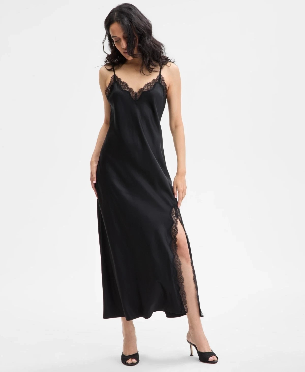 I.n.c. International Concepts Women\'s Lace-Trim Satin Nightgown,Size:M NWT I.n.c. International Concepts Women\'s Lace-Trim Satin Nightgown,Size:M NWT