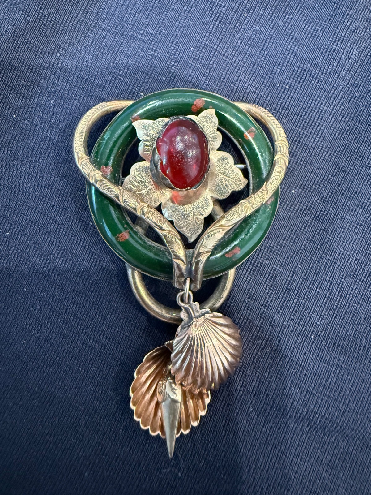 Vintage 1940\'s Retro Gold Filled Brooch Pin Green Faux Jade Red Cabochon Shells Vintage 1940\'s Retro Gold Filled Brooch Pin Green Faux Jade Red Cabochon Shells