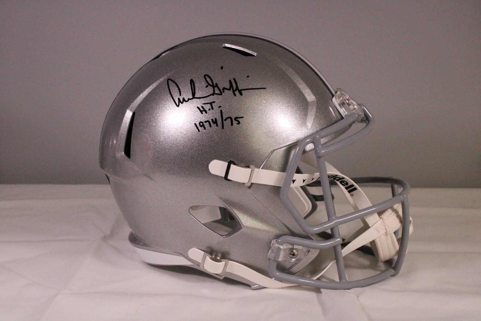 Archie Griffin Ohio State Buckeyes Signed Speed Mini Helmet w Insc - Beckett Archie Griffin Ohio State Buckeyes Signed Speed Mini Helmet w Insc - Beckett