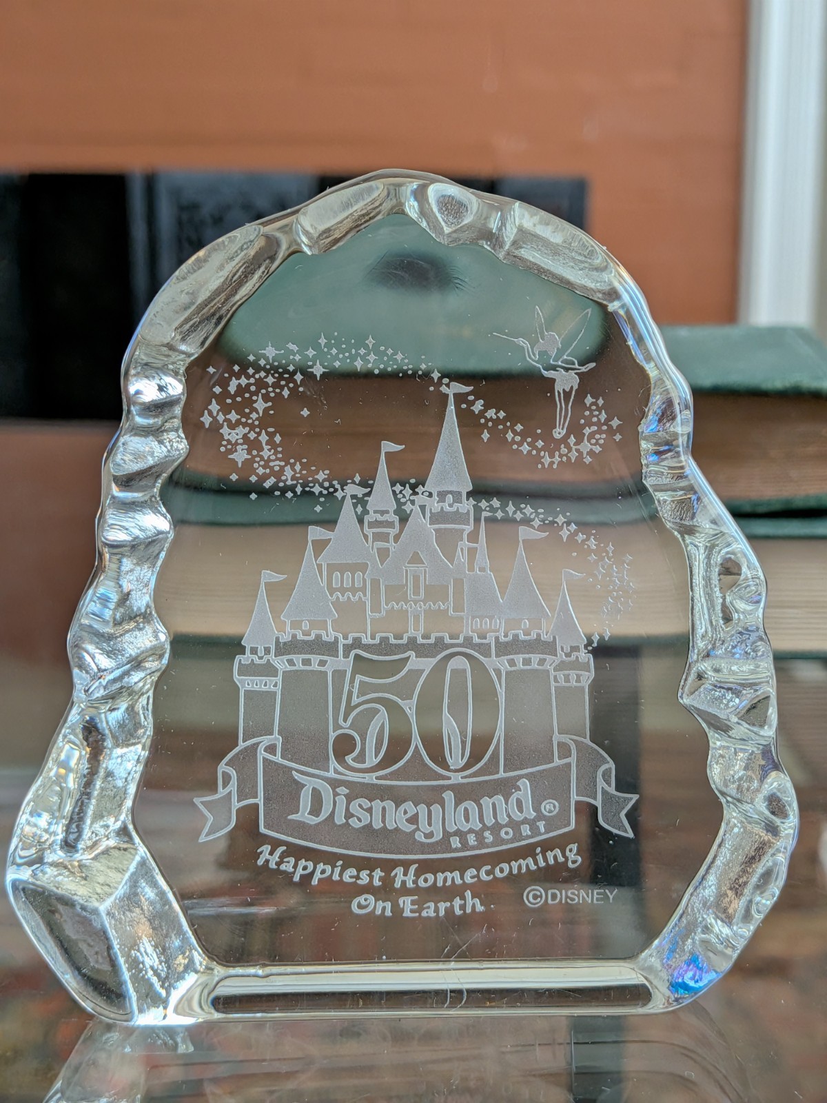 California Disney Disneyland Resorts Glass Etched Castle Paperweight Desk Art California Disney Disneyland Resorts Glass Etched Castle Paperweight Desk Art