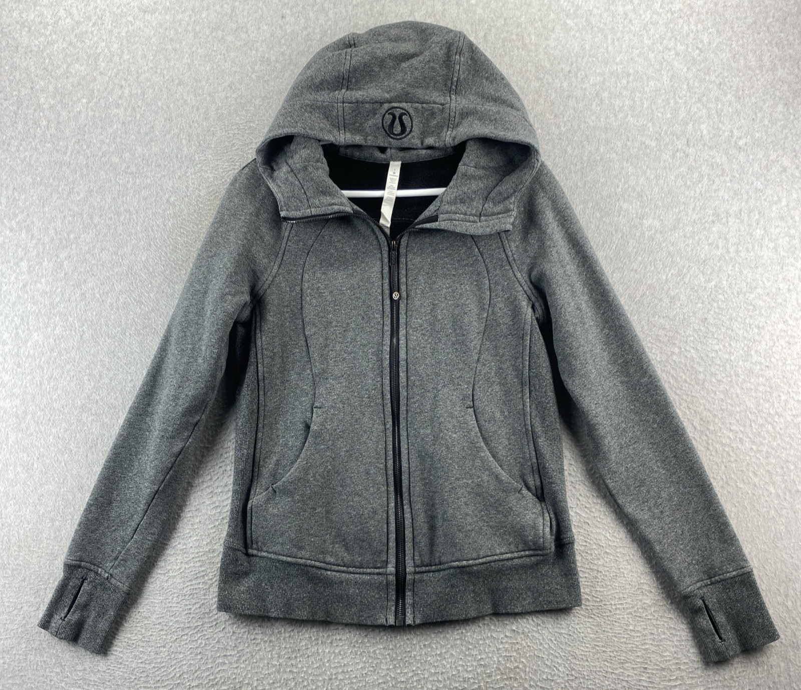 Lululemon Size 8 Gray Scuba Hoodie Full Zip Thumbholes Cotton Blend Yoga Jacket Lululemon Size 8 Gray Scuba Hoodie Full Zip Thumbholes Cotton Blend Yoga Jacket