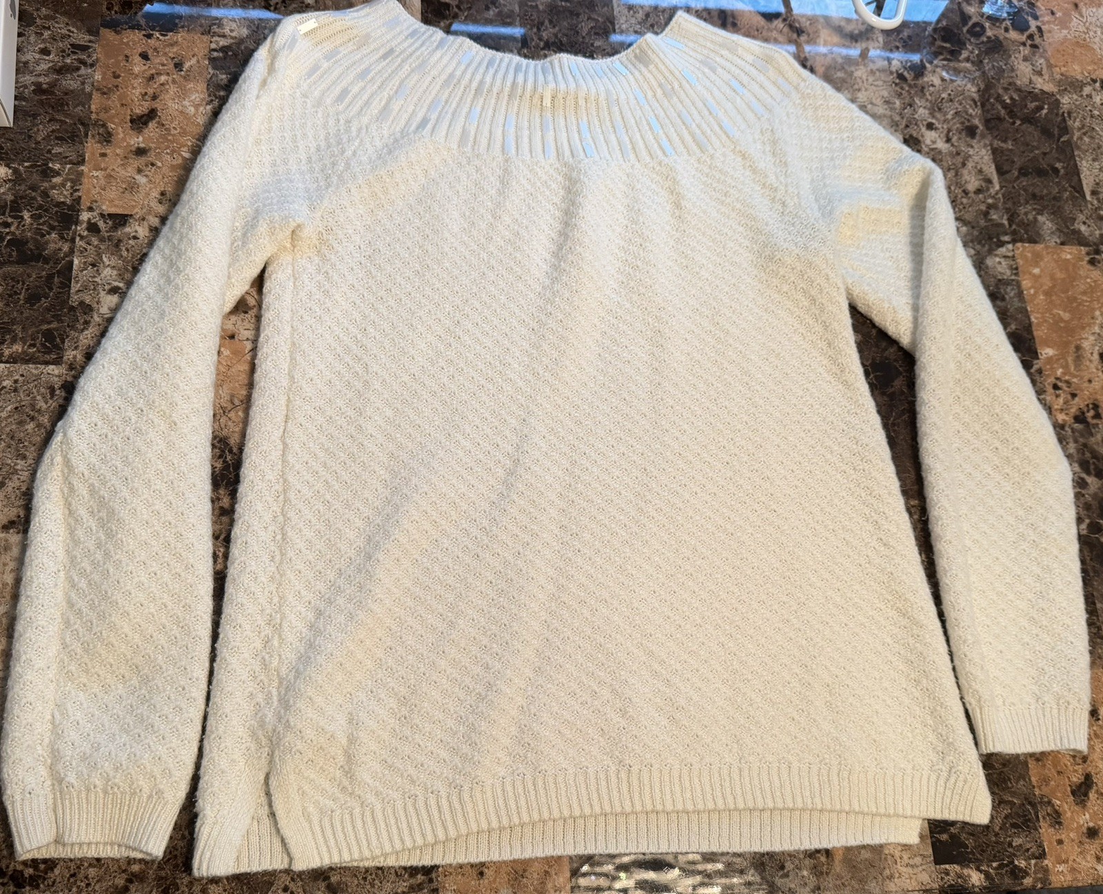 Women’s Talbots Ivory Cable-Knit Crew Neck Long Sleeve Pullover Sweater PXS Women’s Talbots Ivory Cable-Knit Crew Neck Long Sleeve Pullover Sweater PXS