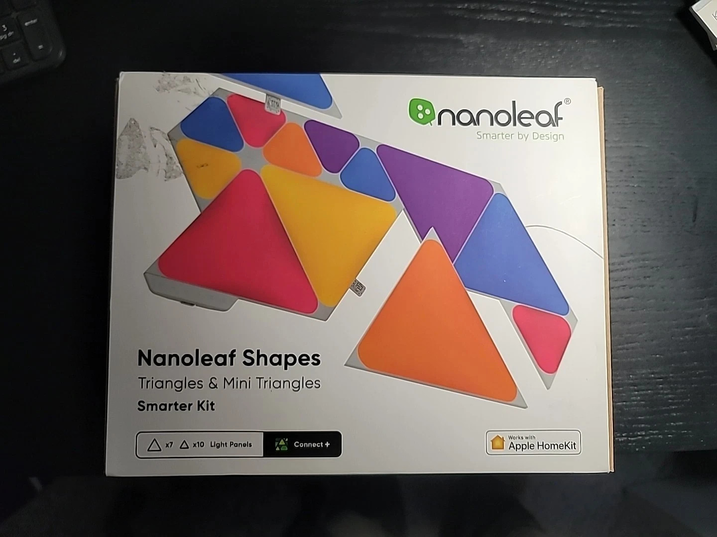 NanoLeaf Smarter Kit Shapes Triangles & Mini Triangles 17 Panel Starter Kit New NanoLeaf Smarter Kit Shapes Triangles & Mini Triangles 17 Panel Starter Kit New