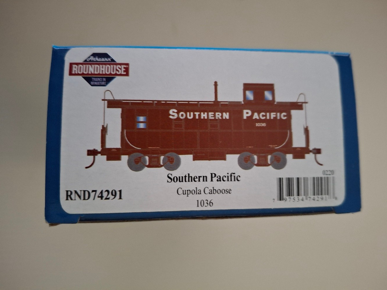 Athearn Roundhouse RND74291 Rear Cupola Caboose SP #1036 NEW Athearn Roundhouse RND74291 Rear Cupola Caboose SP #1036 NEW