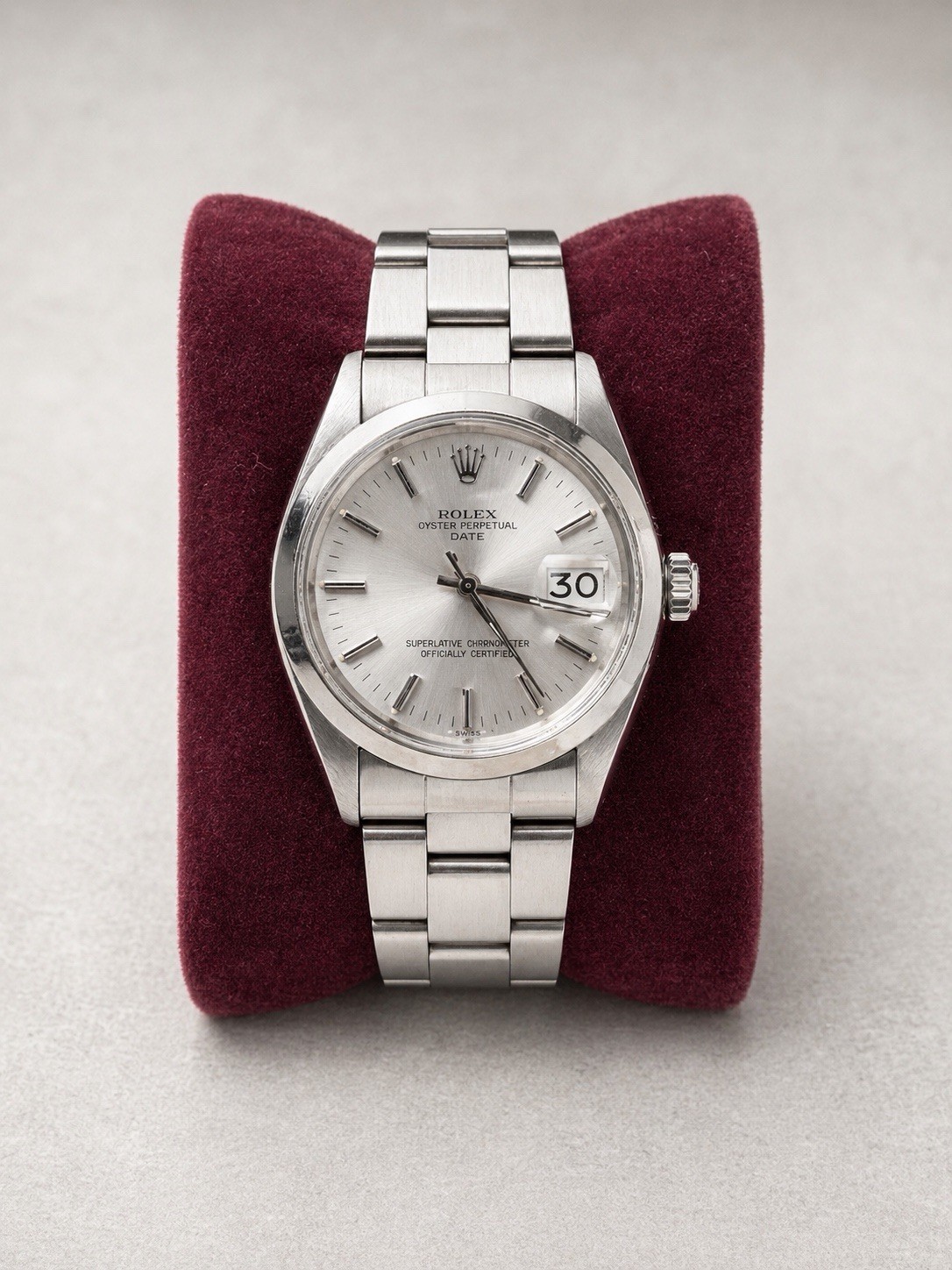 Rolex Oyster Perpetual Date Silver Dial Stainless Steel Bracelet Automatic Date Rolex Oyster Perpetual Date Silver Dial Stainless Steel Bracelet Automatic Date