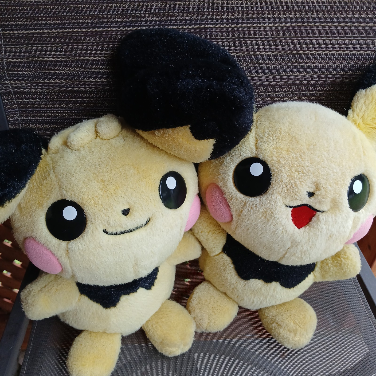 Vintage 2001 TOMY Pokemon Pichu Brothers Lot Plush Tufty Rare Yellow Black Vintage 2001 TOMY Pokemon Pichu Brothers Lot Plush Tufty Rare Yellow Black