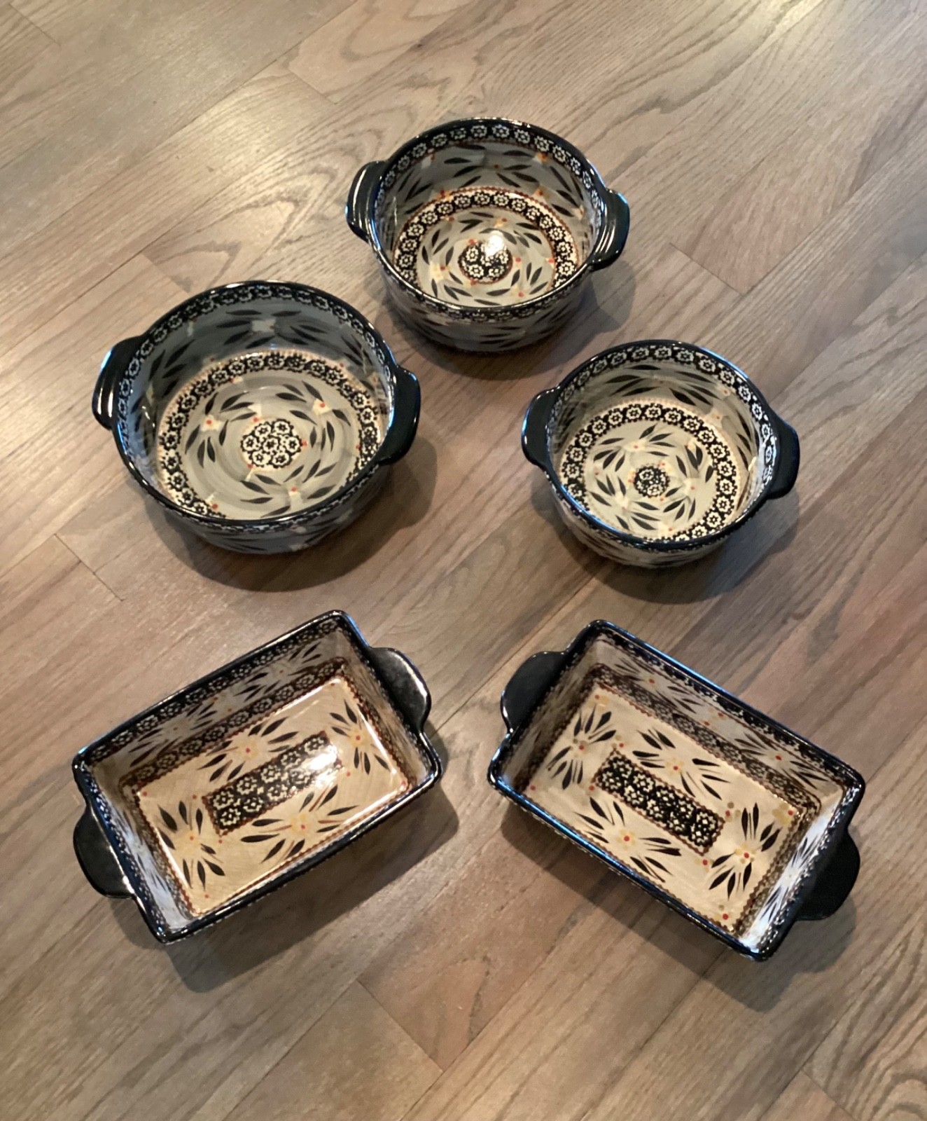 Set of 5 Temp-Tations Ovenware Ceramic Bakeware Black Old World Pattern Set of 5 Temp-Tations Ovenware Ceramic Bakeware Black Old World Pattern