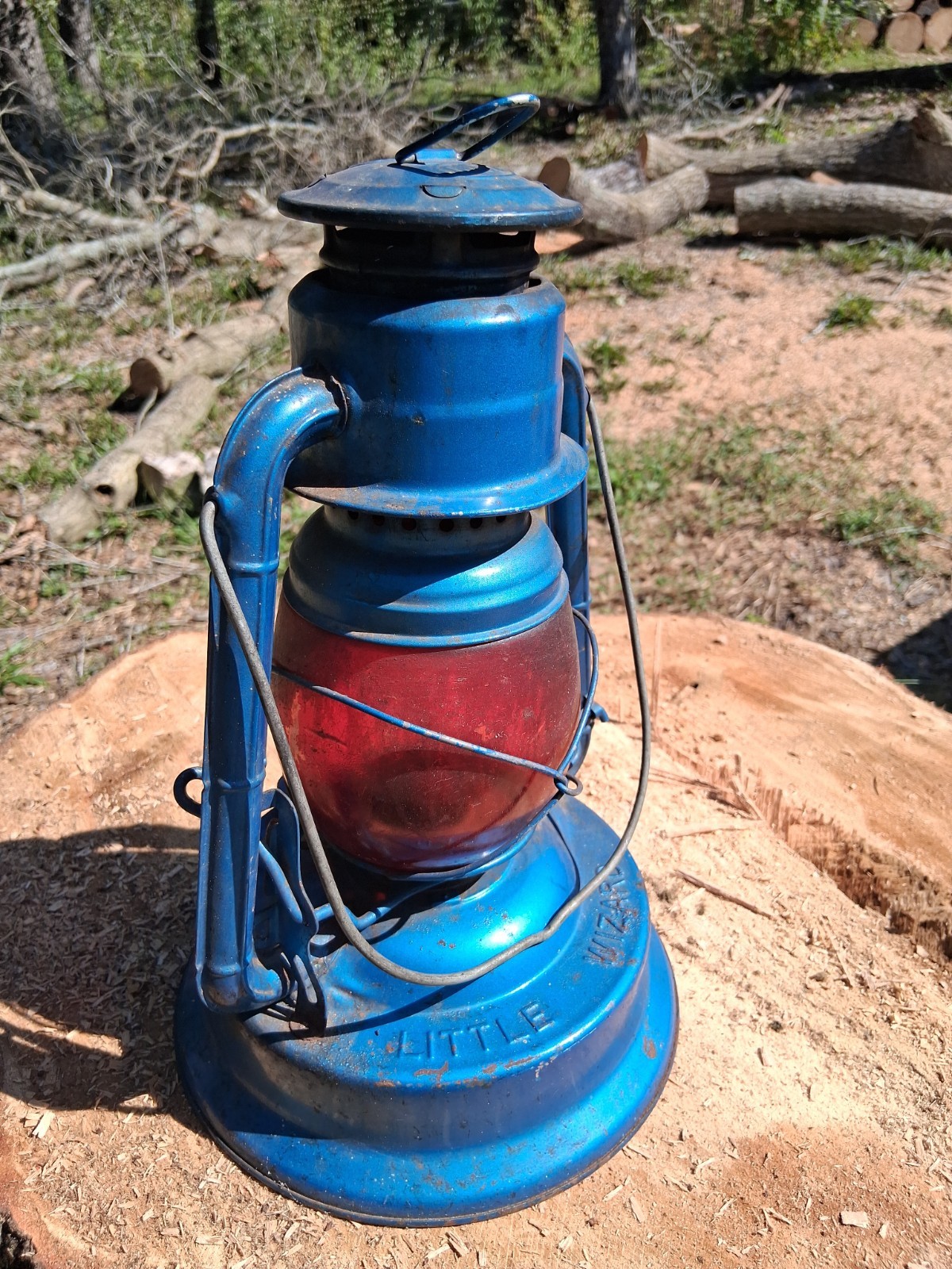 VINTAGE DIETZ NO 1 LITTLE WIZARD BLUE RAILROAD LANTERN RED GLASS GLOBE 12\ VINTAGE DIETZ NO 1 LITTLE WIZARD BLUE RAILROAD LANTERN RED GLASS GLOBE 12\