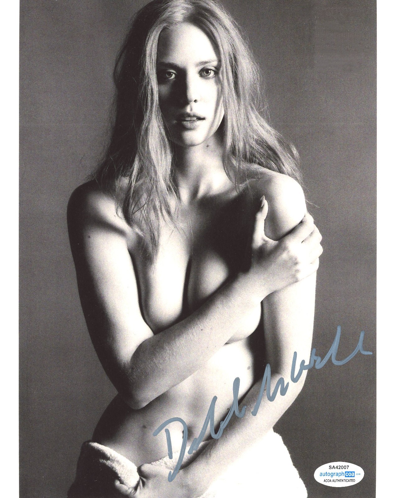Deborah Ann Woll Signed Autographed 8x10 Photo Sexy Pose Shot True Blood ACOA