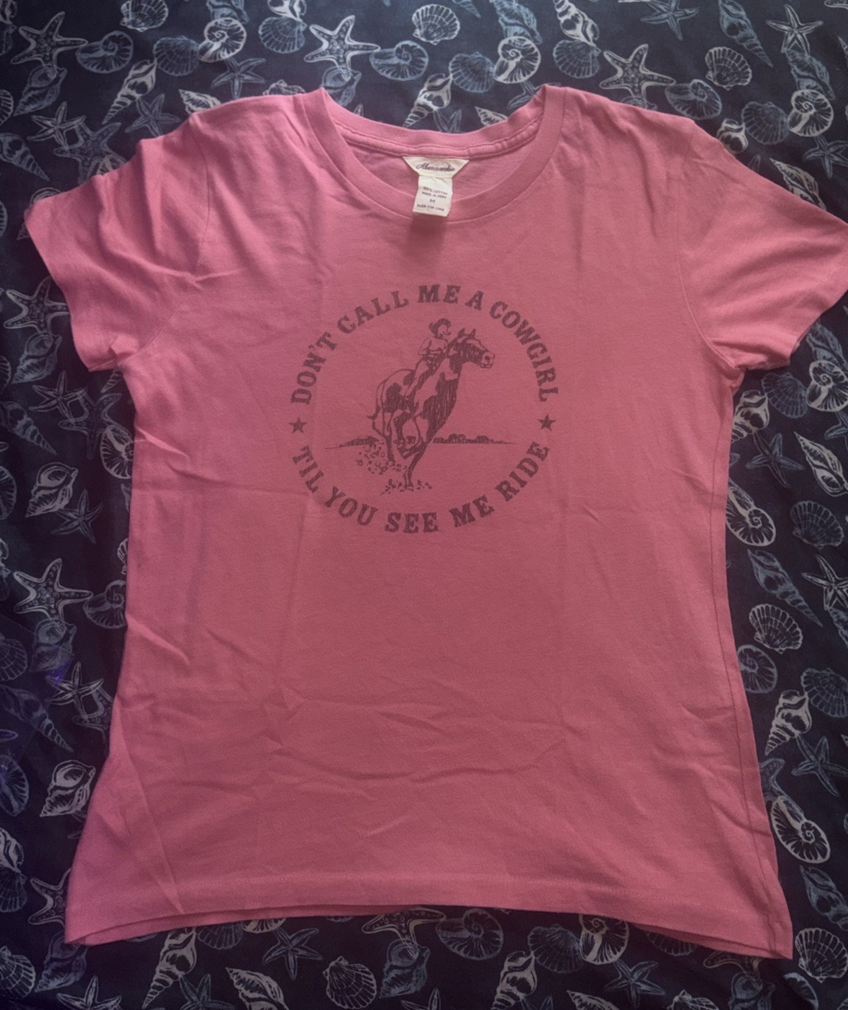 VTG Abercrombie & Fitch Y2K Womens ‘DONT CALL ME A COWGIRL’ Humor Tee Size M VTG Abercrombie & Fitch Y2K Womens ‘DONT CALL ME A COWGIRL’ Humor Tee Size M