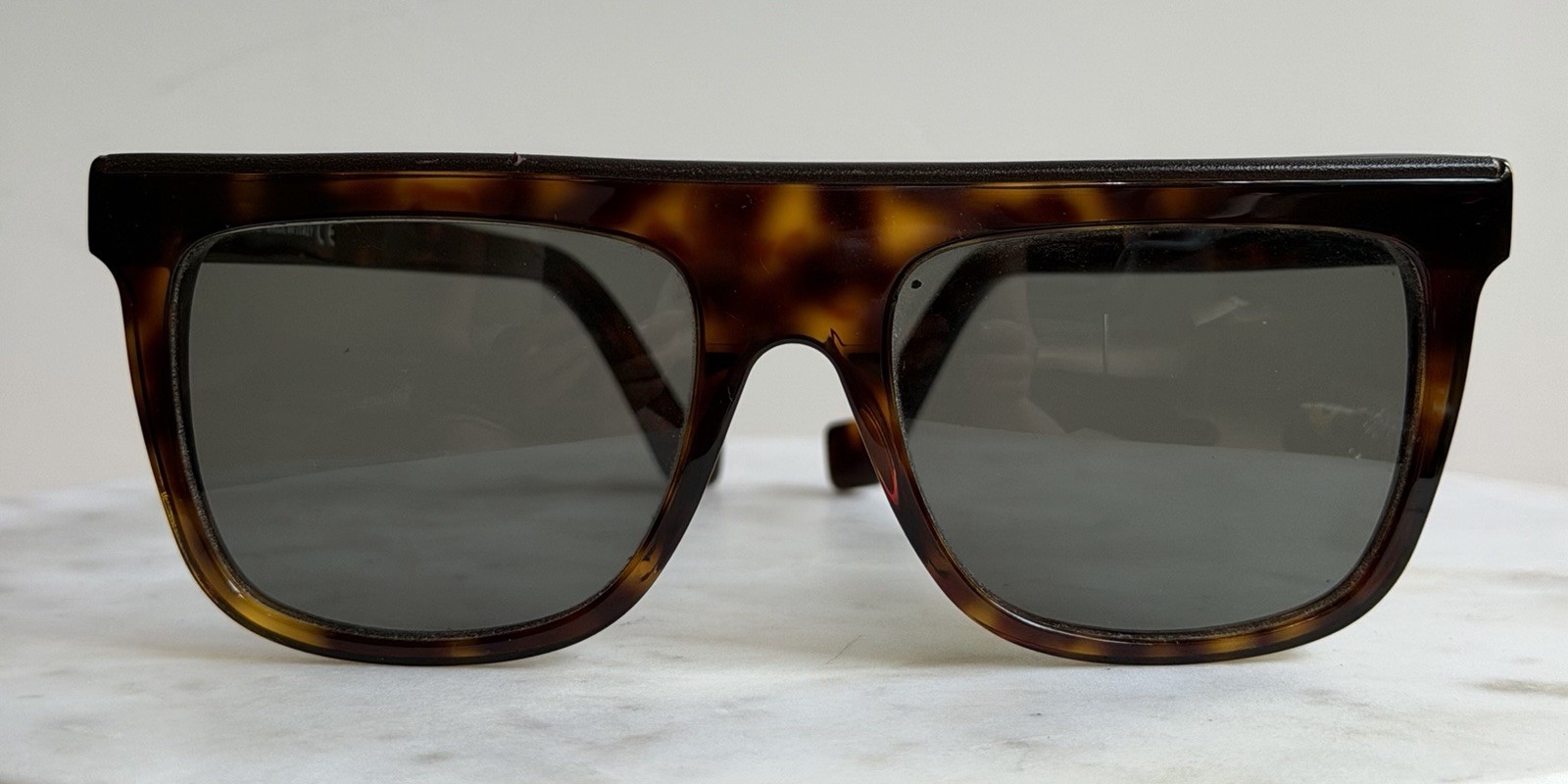 LOEWE LW40015U 52A Brown/Havana Sunglasses 55-18-145 EUC LOEWE LW40015U 52A Brown/Havana Sunglasses 55-18-145 EUC