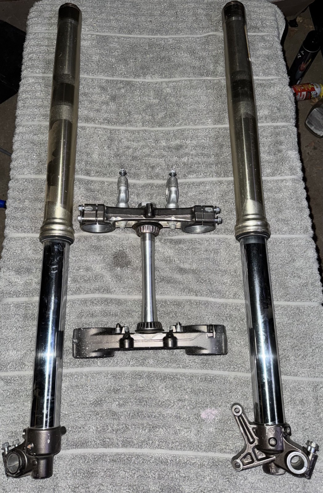 KYB SSS Forks and Triple Clamps off a 2011 YZ250F KYB SSS Forks and Triple Clamps off a 2011 YZ250F