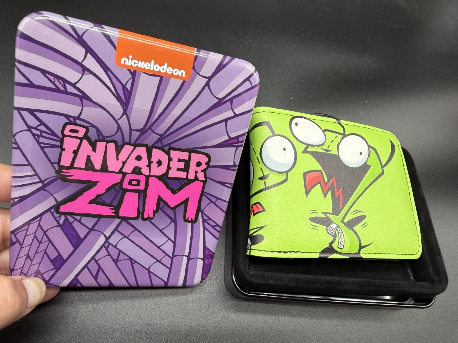 NIB Buckle-Down Men\'s Bi-fold Wallet - Nickelodeon\'s Invader Zim NIB Buckle-Down Men\'s Bi-fold Wallet - Nickelodeon\'s Invader Zim