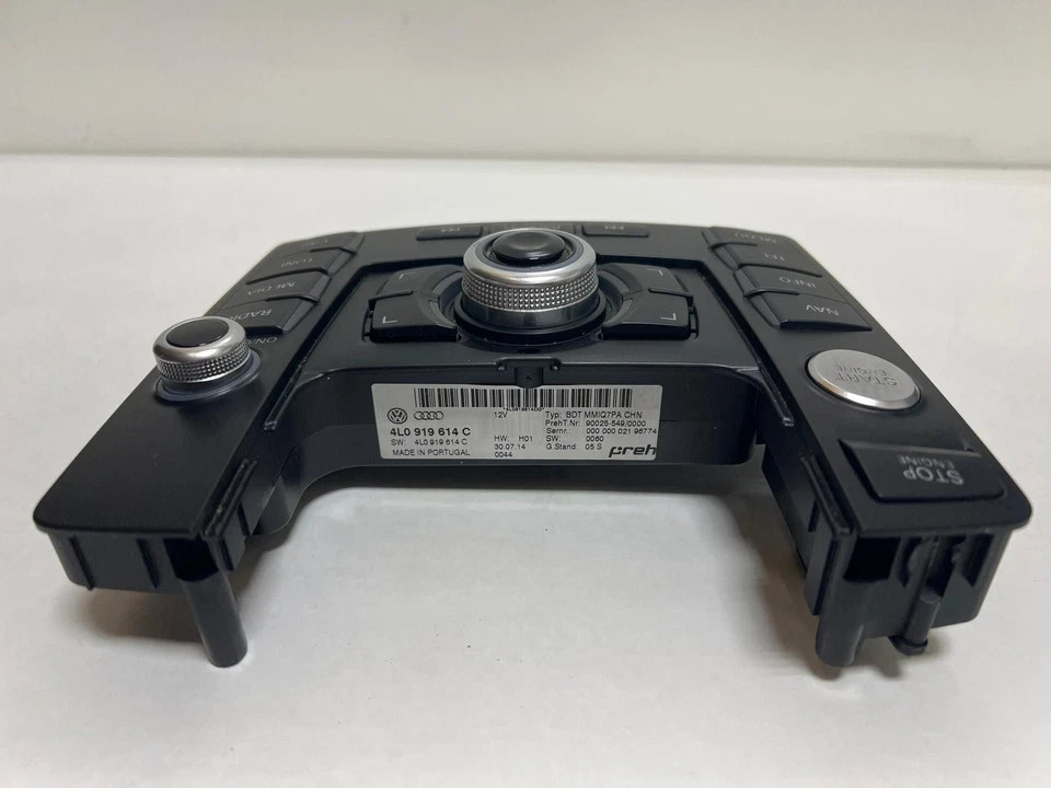2012-2015 Audi Q7 Radio Audio Control Panel Console Mounted 4L0919614C OEM 2012-2015 Audi Q7 Radio Audio Control Panel Console Mounted 4L0919614C OEM
