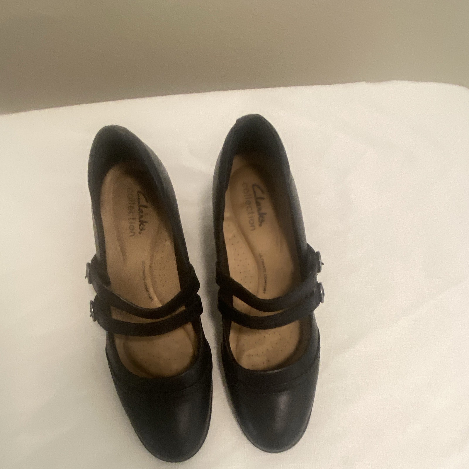Clarks Collection Women\'s ; Comfortable Square Heels; Black Size 8 1/2