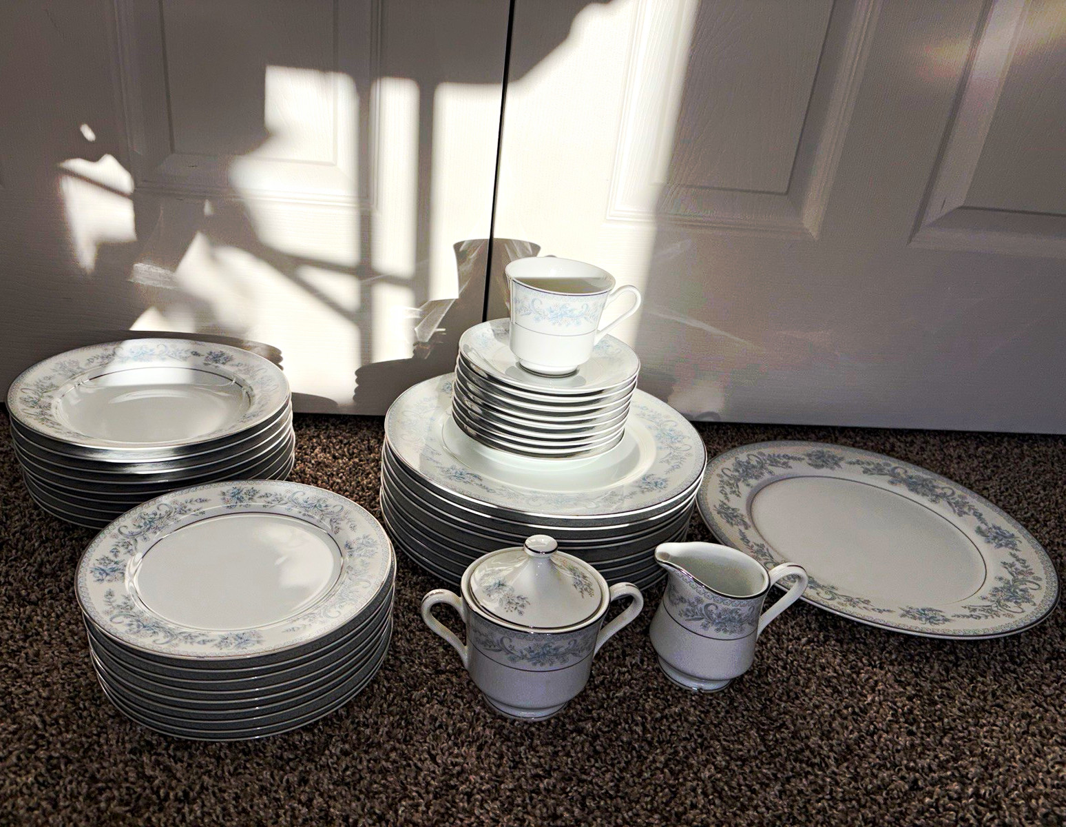 Mikasa Fine China Dresden Rose 48pc set Mikasa Fine China Dresden Rose 48pc set