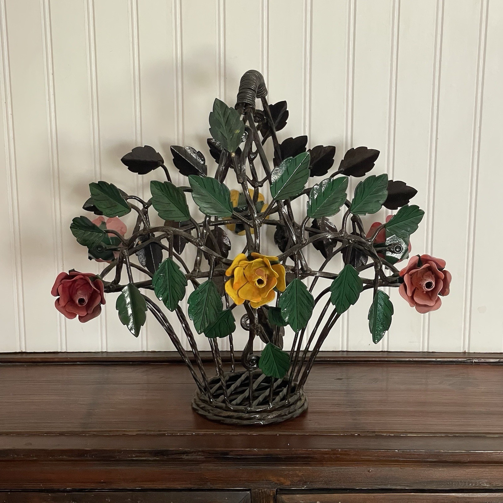 Vtg Large Wrought Iron Floral Centerpiece Basket Painted Metal Tole Roses Heavy