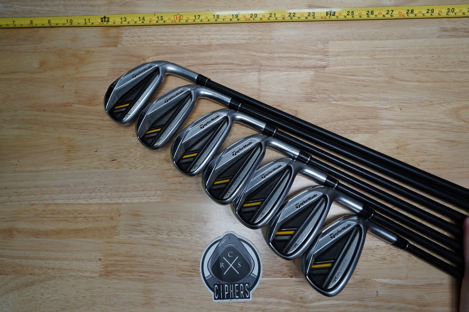 TaylorMade RocketBladez Iron Set 4-PW RH 7 Clubs RocketFuel Shafts Golf Pride