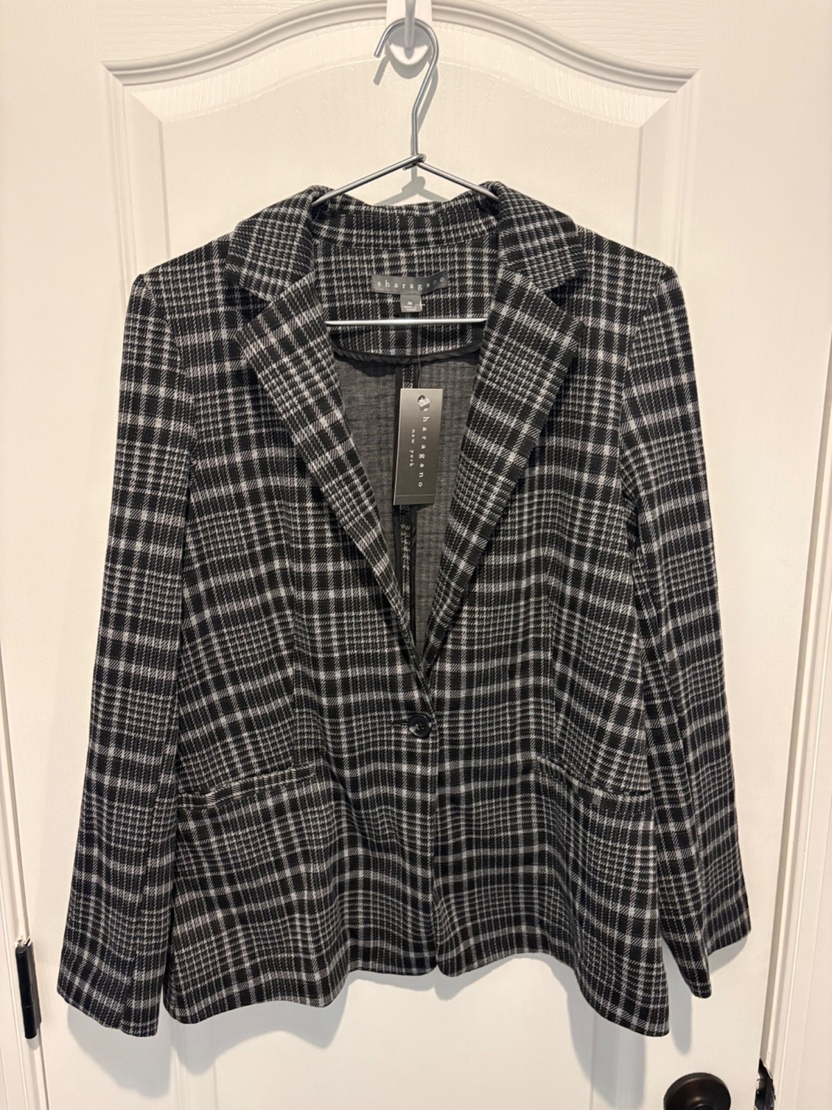 Sharagano Women\'s Blazer Houndstooth Plaid Single Button NWT Size M Black Gray