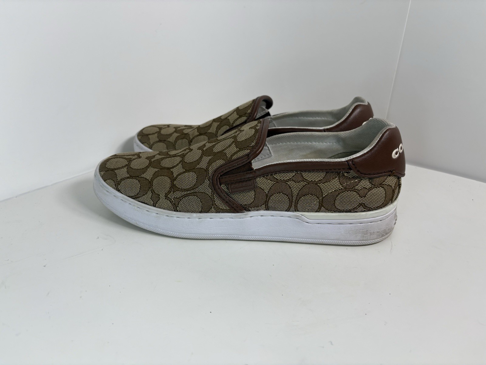 Womens Coach Wells Signature Slip On Sneakers Khaki Jacquard C4393 Size 9B