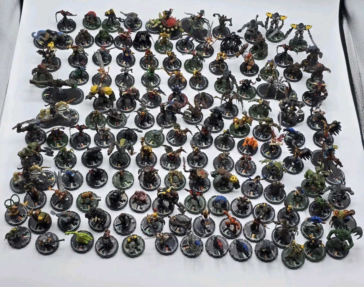 Huge Lot of 192 WizKids Mage Knight Fantasy Miniatures Figures Uniques Dwarves 