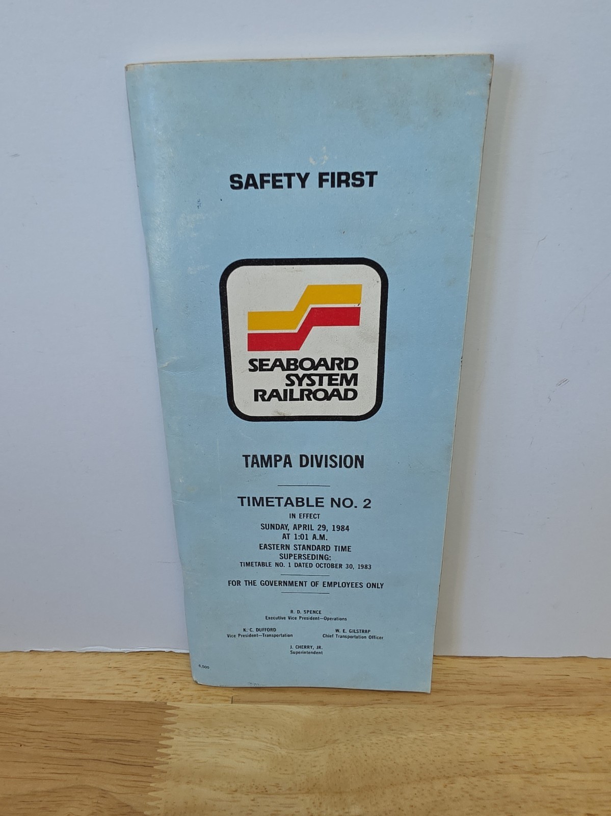 APRIL 1984 SEABOARD SYSTEM TAMPA DIVISION EMPLOYEE TIMETABLE #2 APRIL 1984 SEABOARD SYSTEM TAMPA DIVISION EMPLOYEE TIMETABLE #2