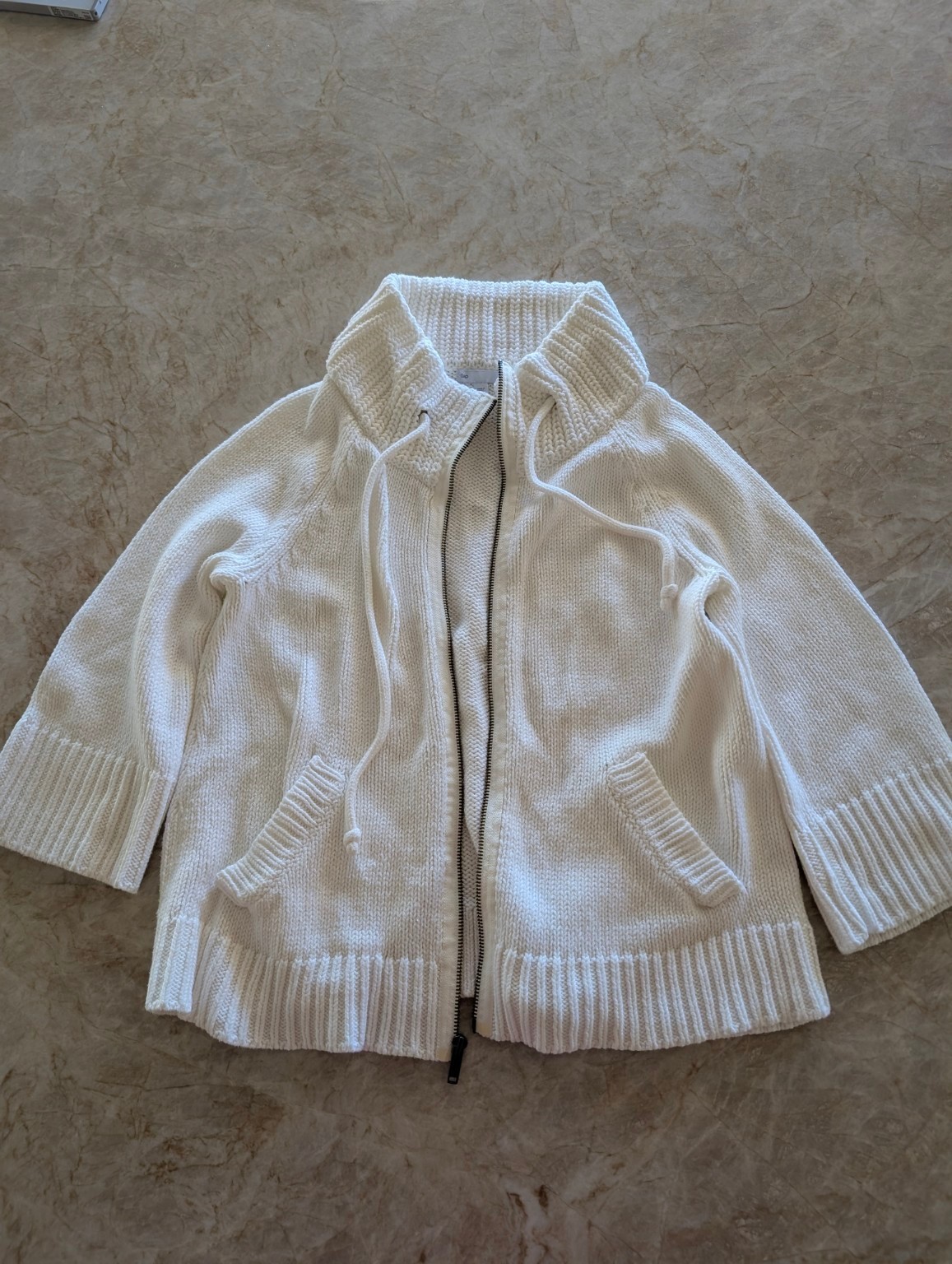 Gap Women\'s White Chunky Knit Vintage Full Zip Cardigan Sweater Size M Gap Women\'s White Chunky Knit Vintage Full Zip Cardigan Sweater Size M