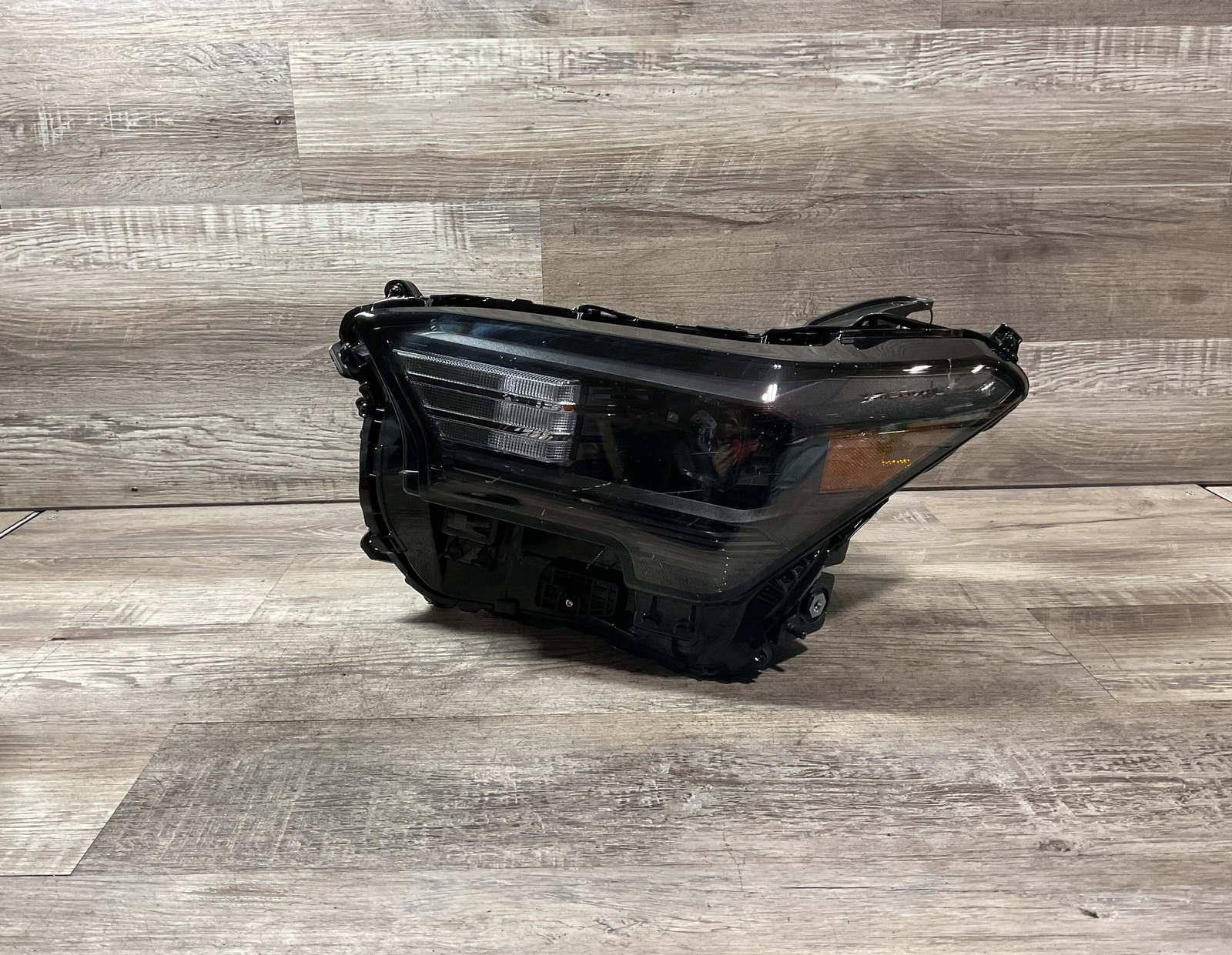 USED - 2024-2026 Toyota Tacoma L Headlamp LED - OEM