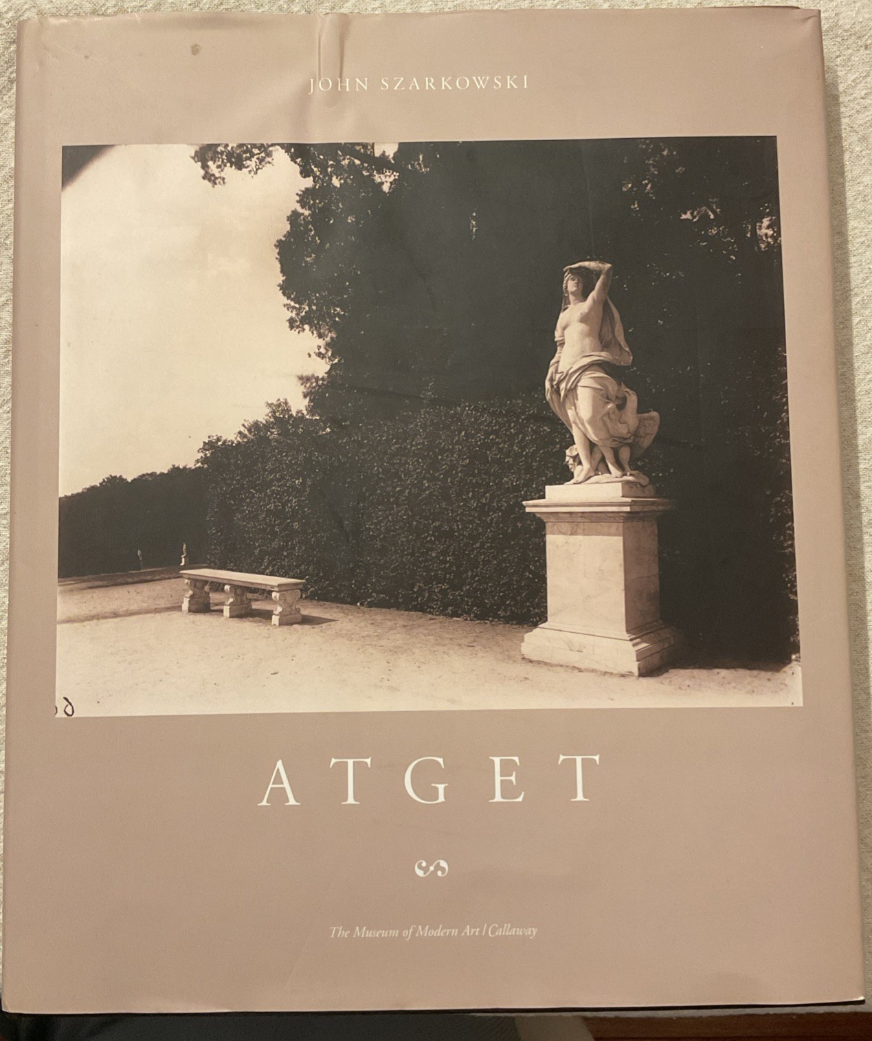 Atget by John Szarkowski H/C 2000 The Museum Of Modern Art Simon Schuster Book Atget by John Szarkowski H/C 2000 The Museum Of Modern Art Simon Schuster Book