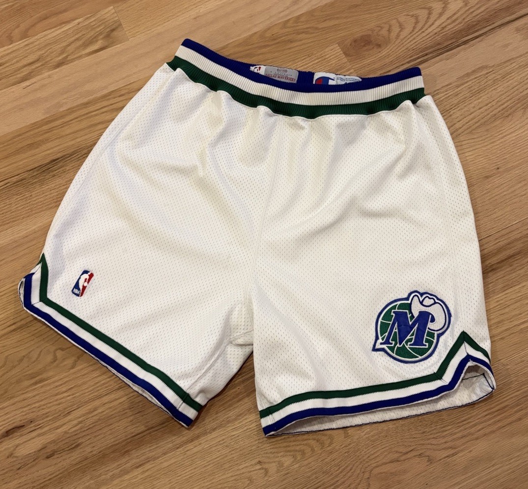 Vintage 1993-94 Dallas Mavericks Team Issued Pro Cut Basketball Shorts Size 42