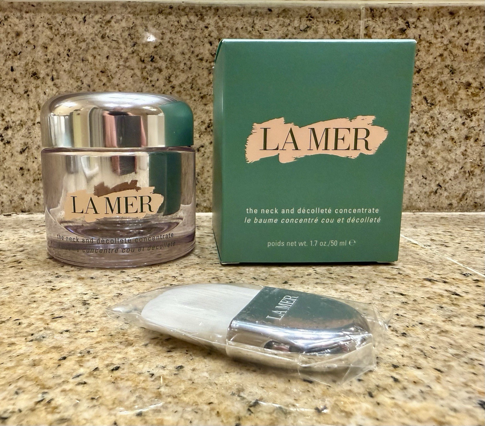 Creme de LA MER The Neck & Decollete Concentrate Brush Box 1.7oz 50ml EMPTY JAR