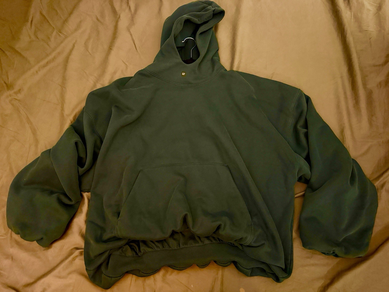 Yeezy Gap engineered by Balenciaga Men\'s Pullover Hoodie Size L Oversized Yeezy Gap engineered by Balenciaga Men\'s Pullover Hoodie Size L Oversized