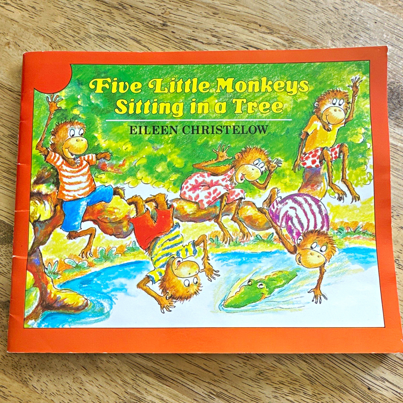 Scholastic Five Little Monkeys Sitting in a Tree PB Signed/Inscribed 1st 1991 Scholastic Five Little Monkeys Sitting in a Tree PB Signed/Inscribed 1st 1991