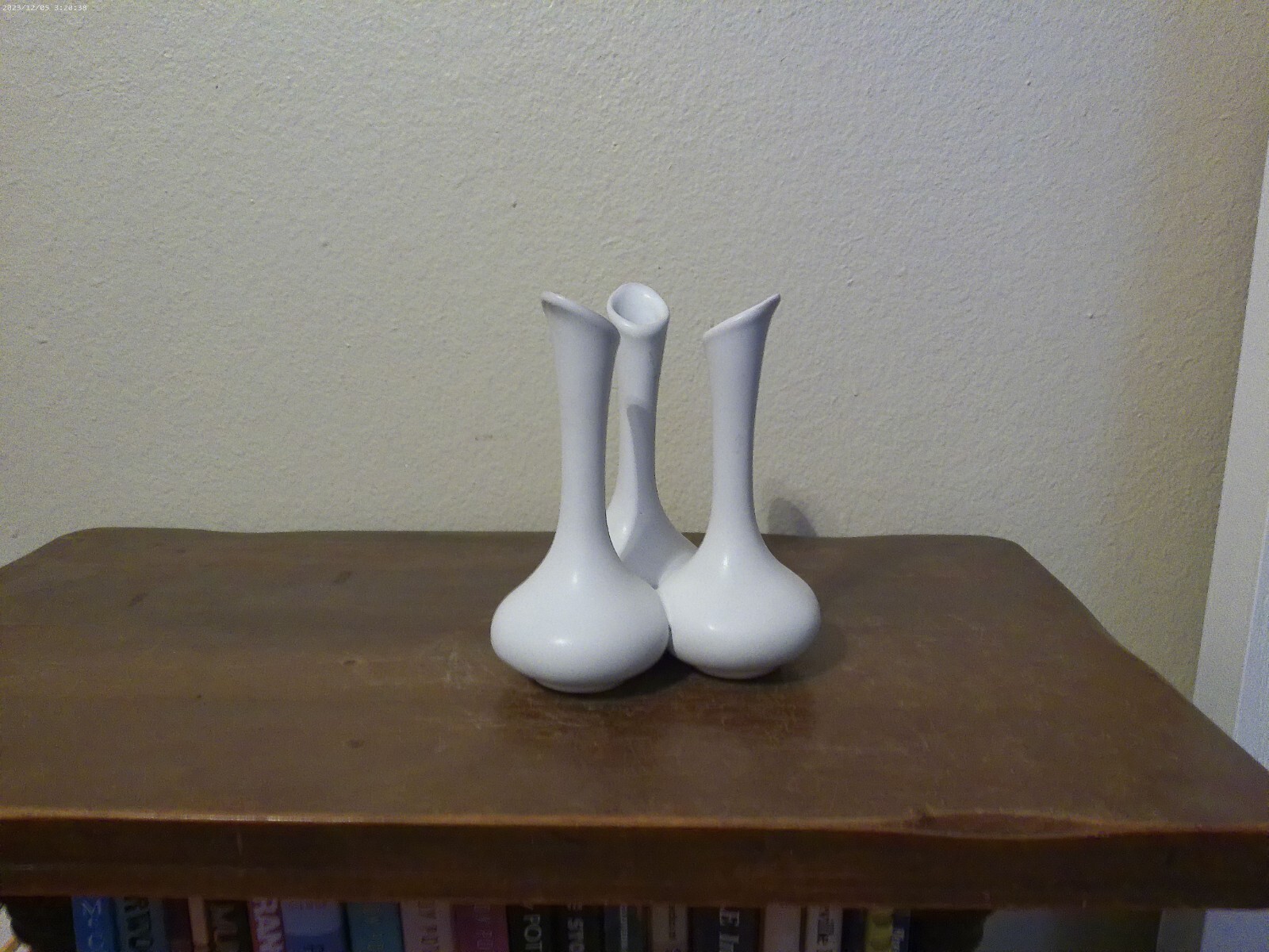 Vintage Van Briggle Pottery Matte White Triple Bud Vase Vintage Van Briggle Pottery Matte White Triple Bud Vase